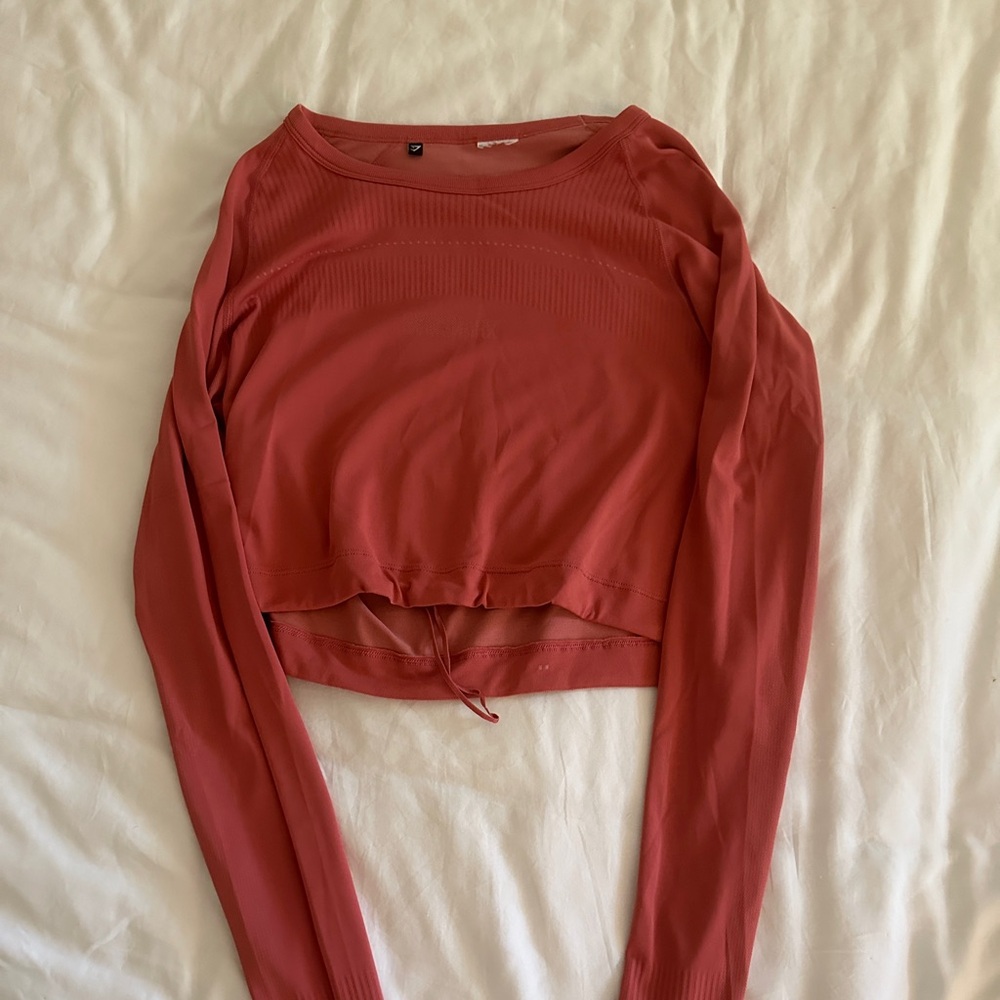 Gym shark top